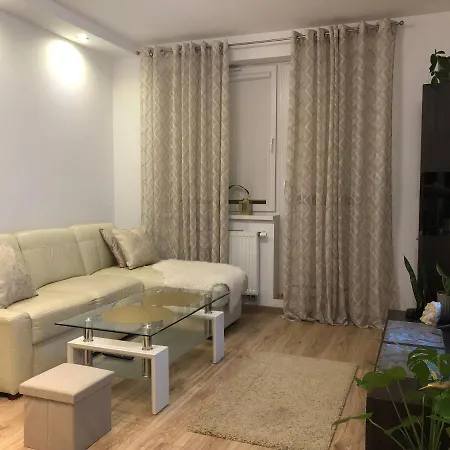 Warminska Oaza דירה